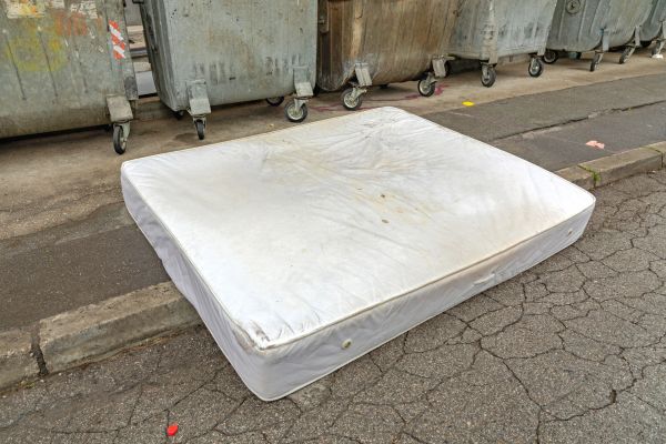 Box Spring Removal in Jupiter
